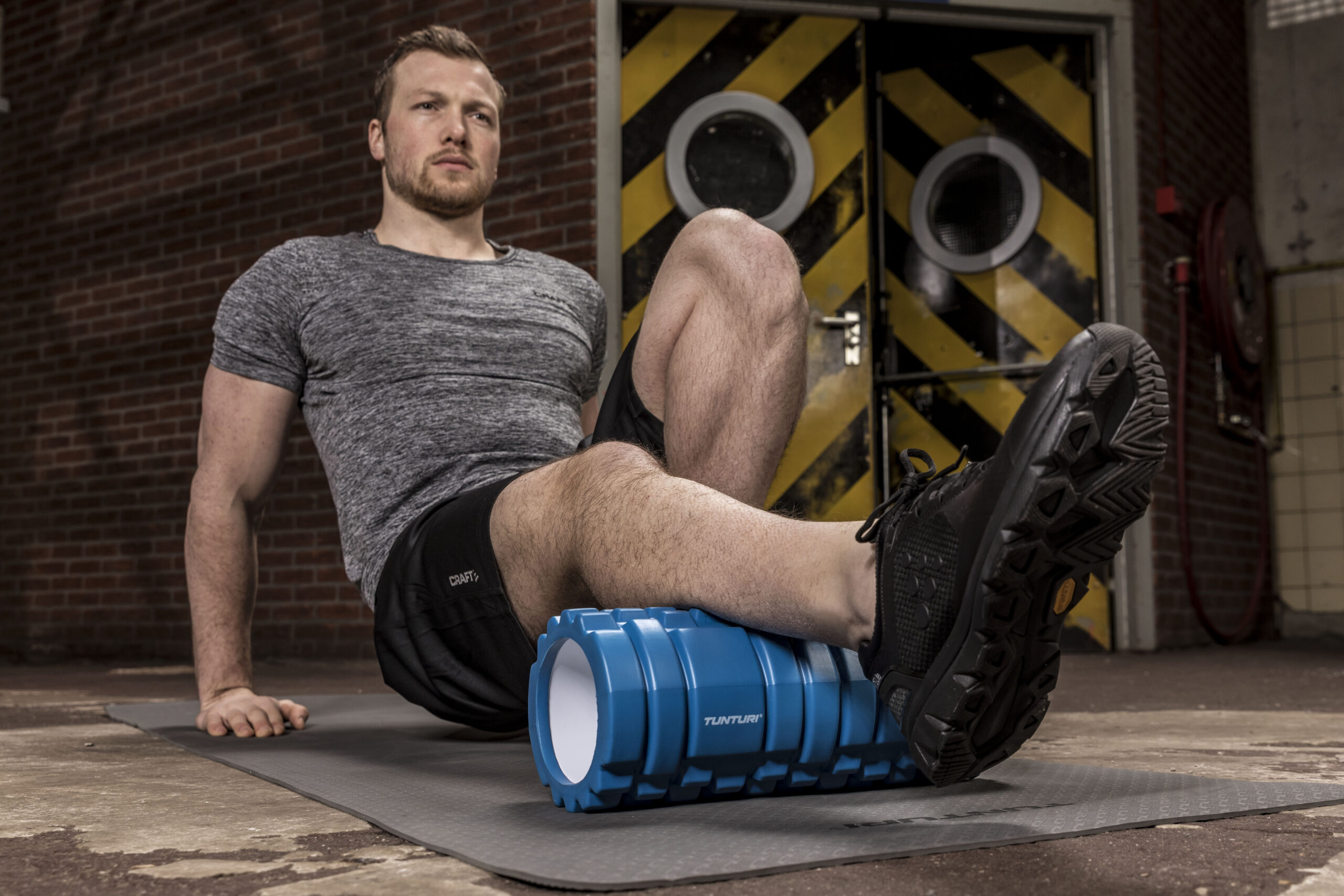 Massaažirull TUNTURI Yoga Foam Grid Roller 33cm, sinine - Image 2