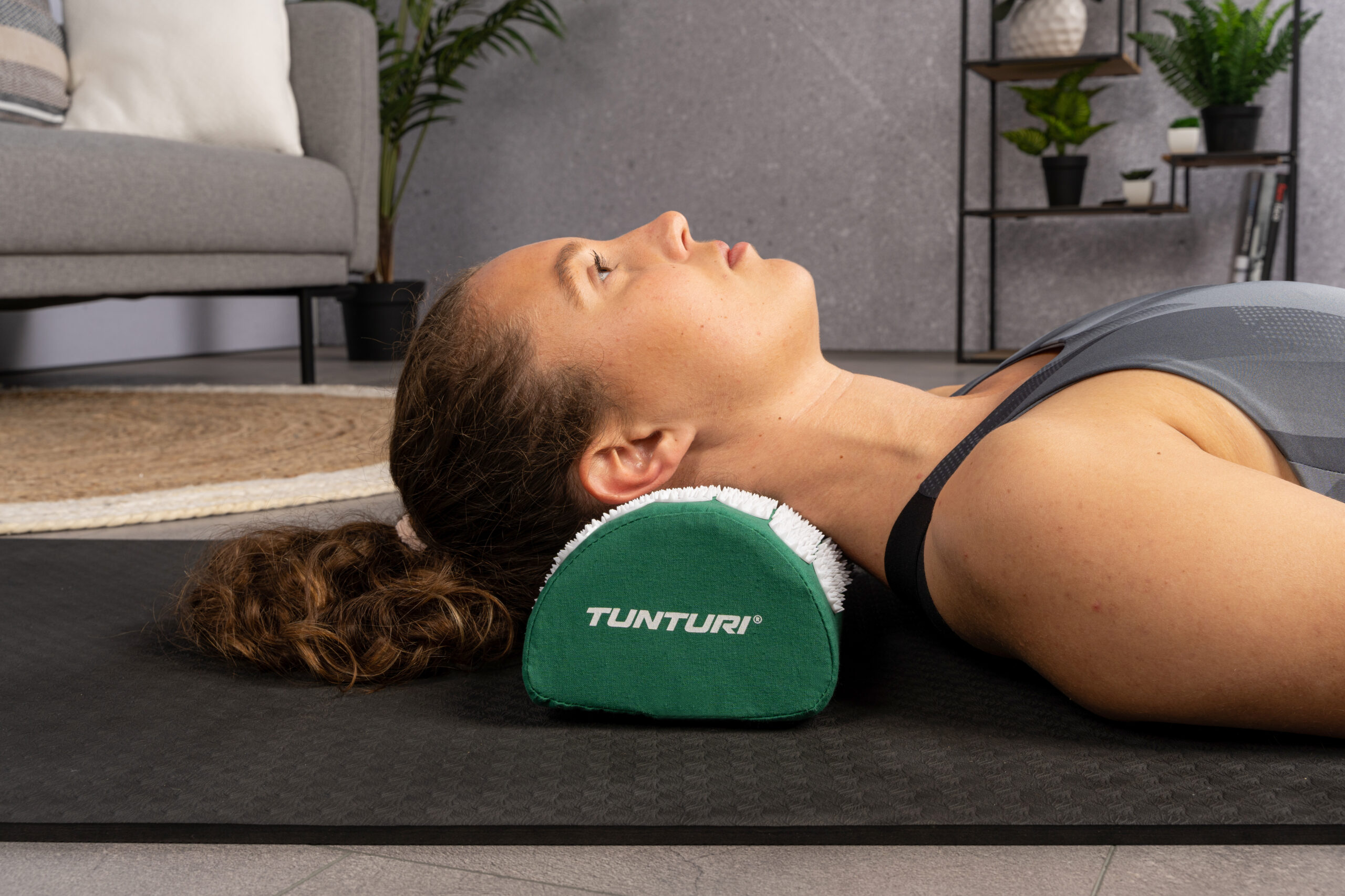 Punktimassaaži matt ja padi Tunturi Acupressure Mat And Pillow, Green - Image 13
